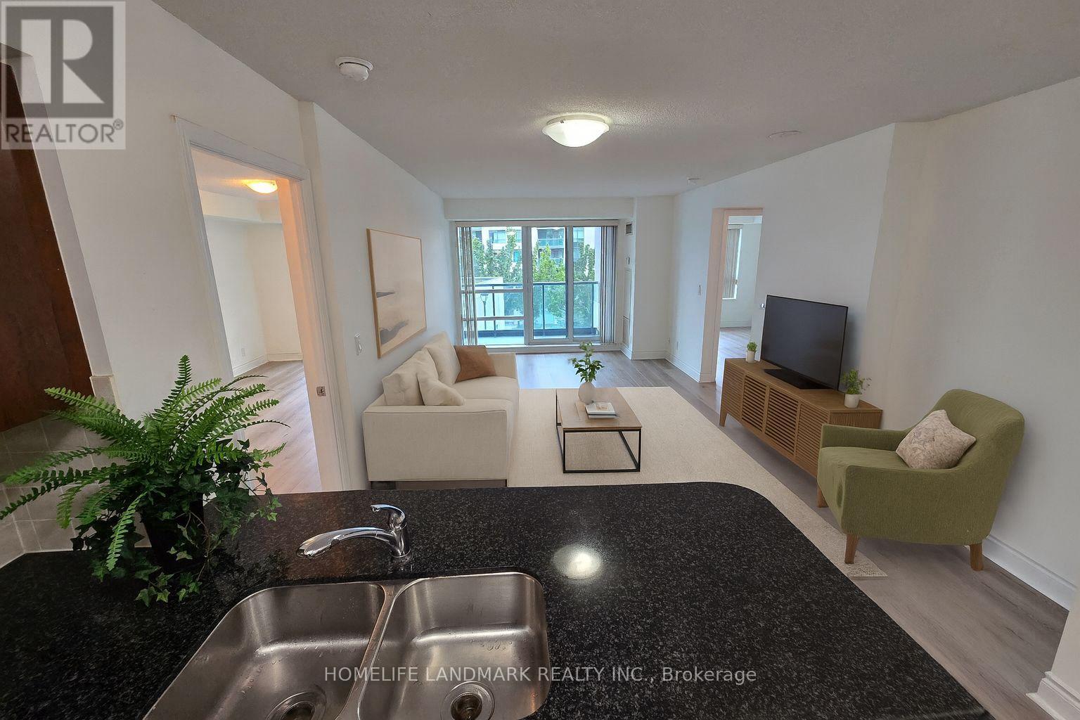 301 - 55 South Town Centre Boulevard, Markham, Ontario  L6G 0B1 - Photo 8 - N12430967