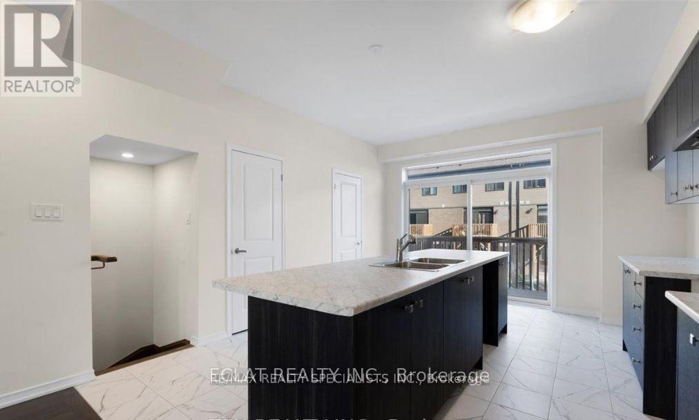 233 Gillespie Drive, Brantford, Ontario  N3T 0W2 - Photo 4 - X12602050