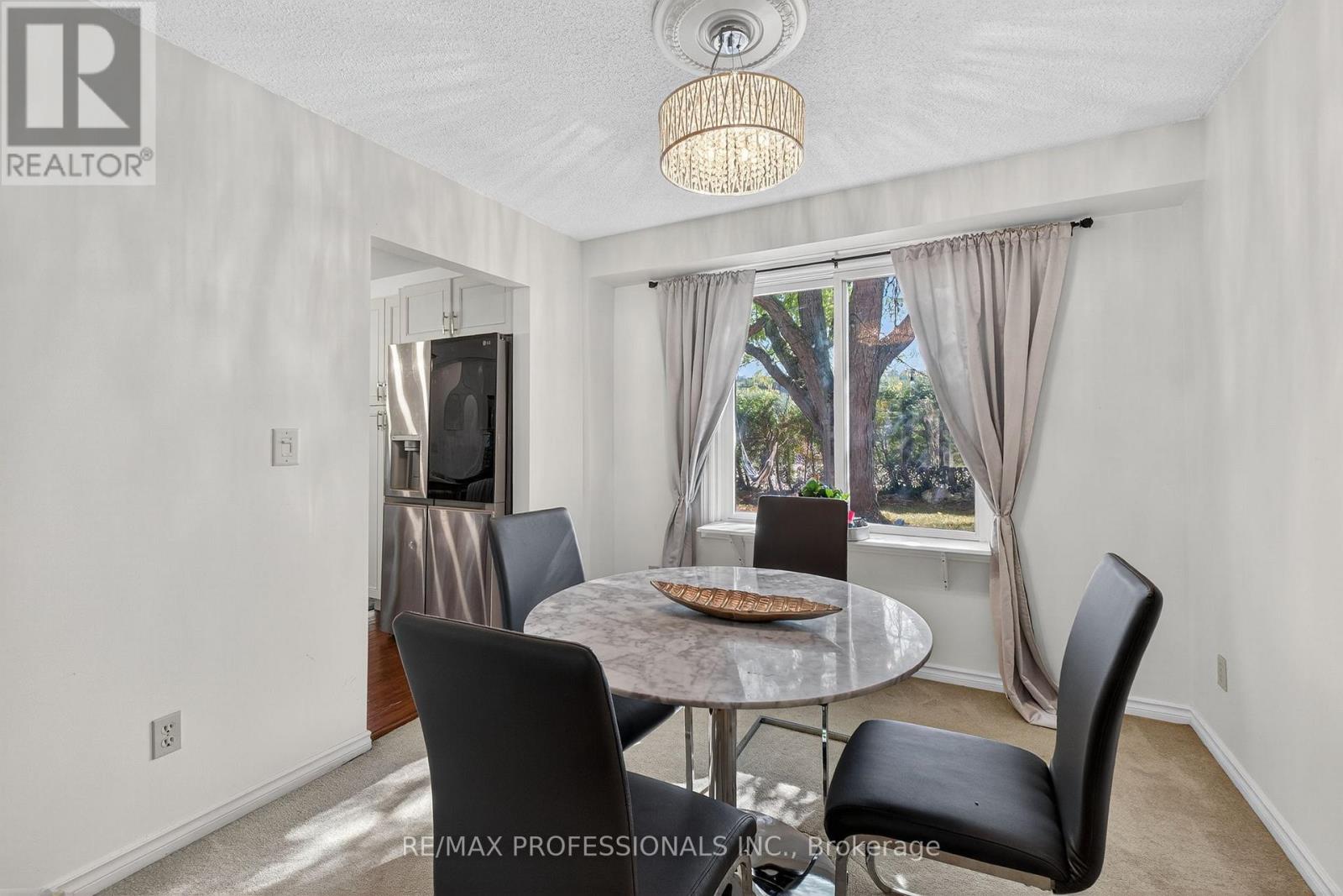 19 Salina Place, Hamilton, Ontario  L8G 4L4 - Photo 16 - X12602066