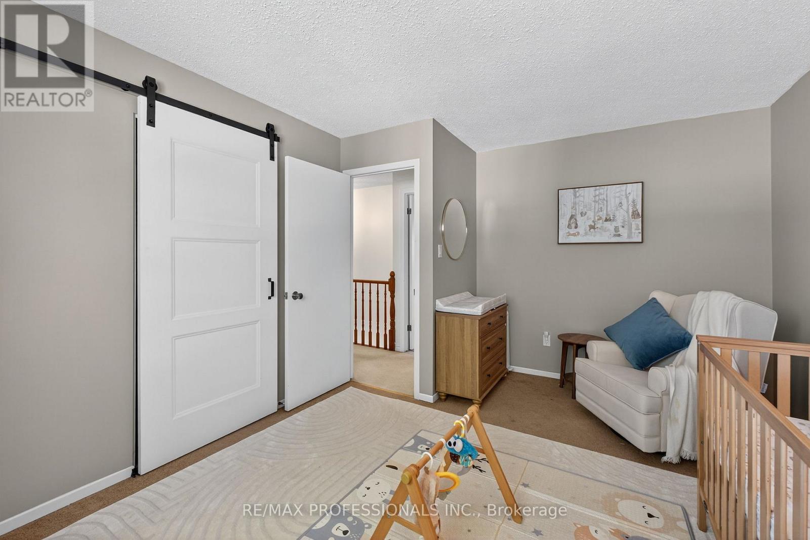 19 Salina Place, Hamilton, Ontario  L8G 4L4 - Photo 34 - X12602066