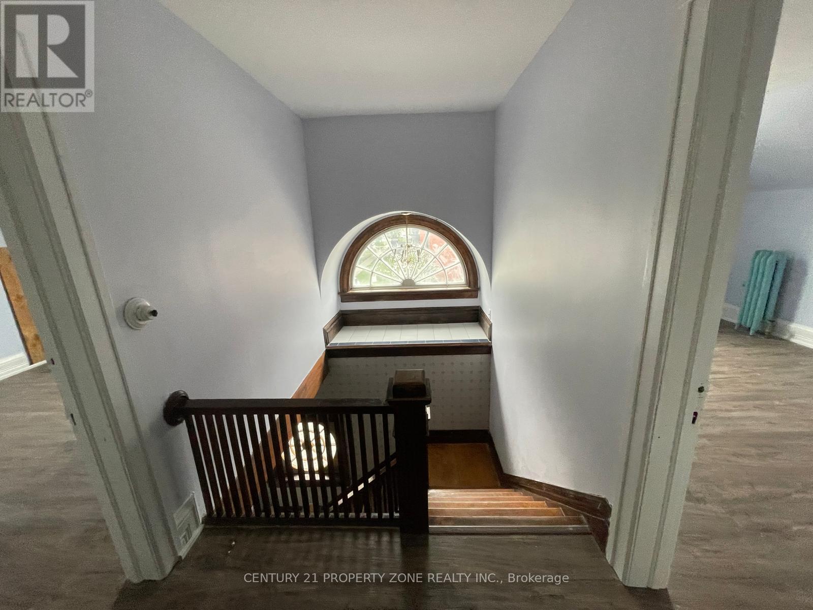 180 Thames Street E, Chatham-Kent, Ontario  N7M 2Y8 - Photo 12 - X12602070