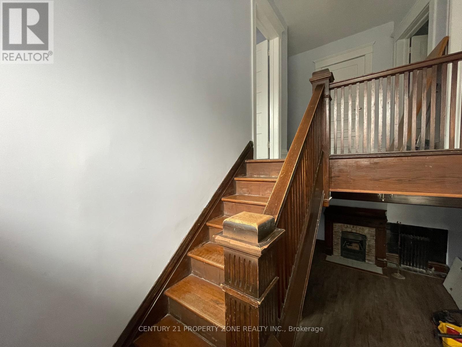 180 Thames Street E, Chatham-Kent, Ontario  N7M 2Y8 - Photo 17 - X12602070