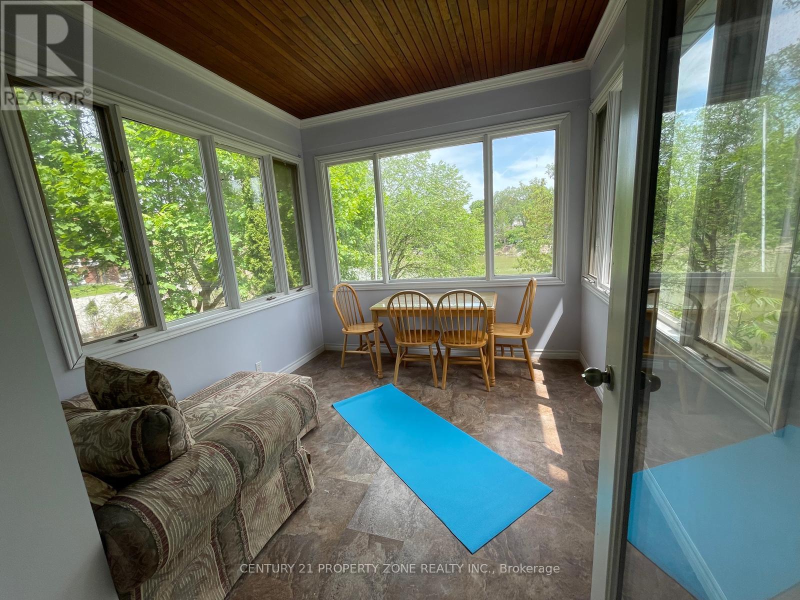 180 Thames Street E, Chatham-Kent, Ontario  N7M 2Y8 - Photo 38 - X12602070