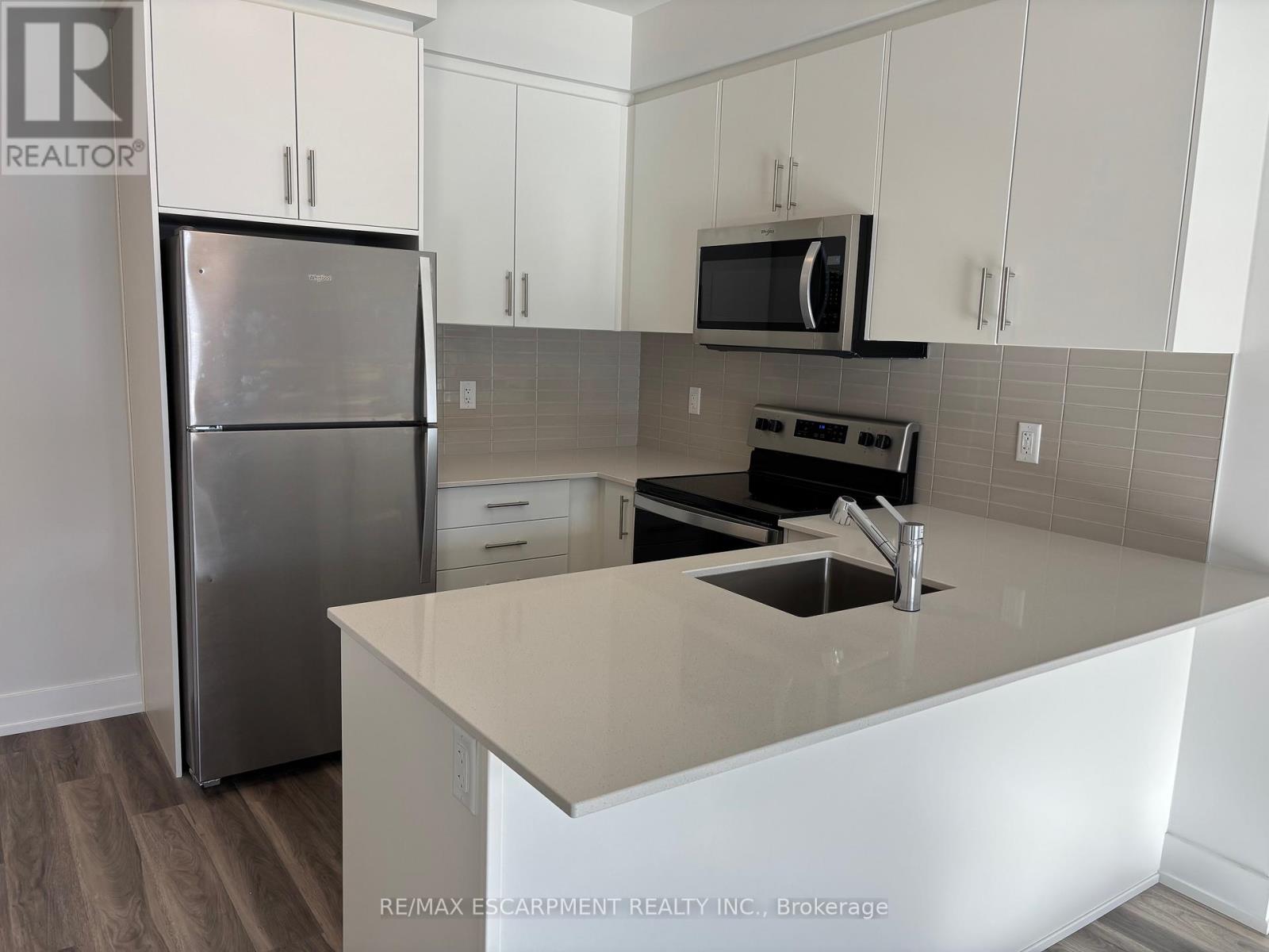 211 - 1100 Lackner Place, Kitchener, Ontario  N2A 4G3 - Photo 13 - X12602080