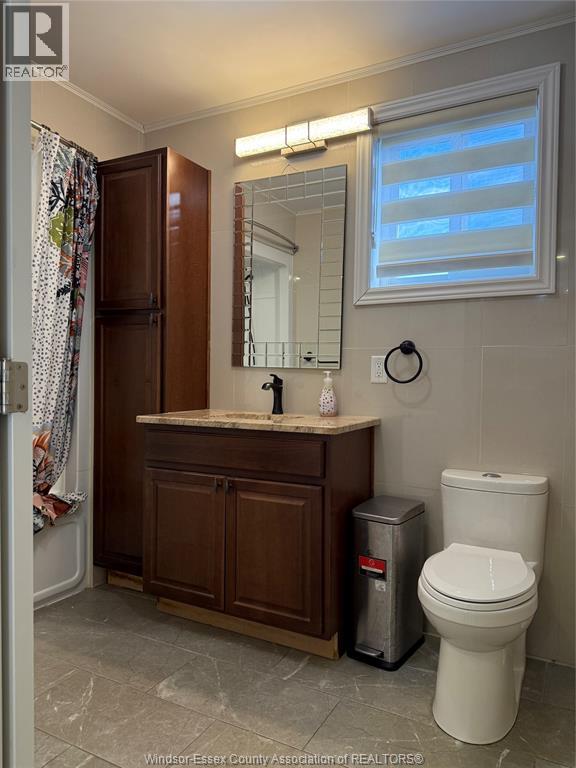 11 Marlborough, Leamington, Ontario N8H 1W4 - Photo 4 - 25031174