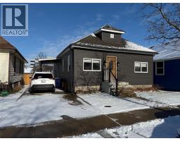 11 MARLBOROUGH, Leamington, Ontario