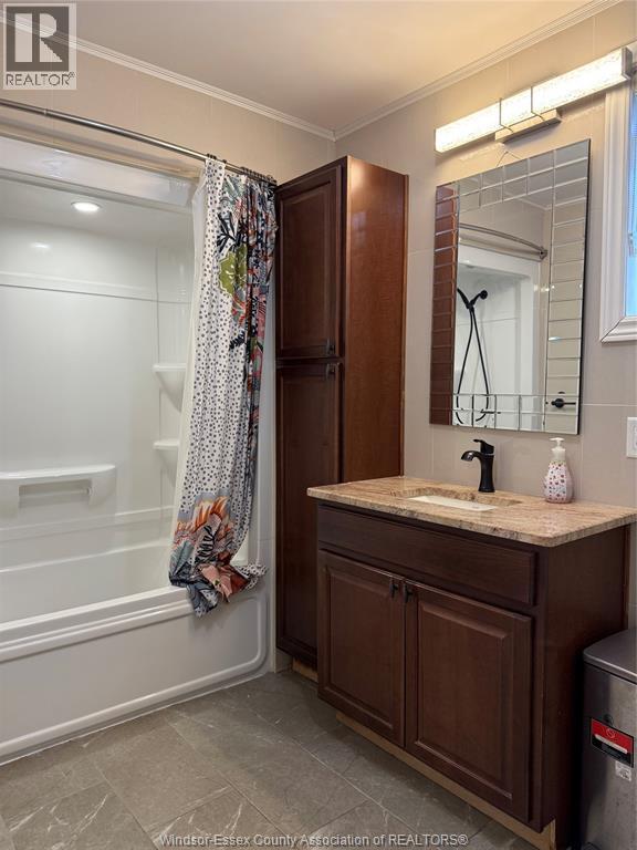 11 Marlborough, Leamington, Ontario N8H 1W4 - Photo 5 - 25031174