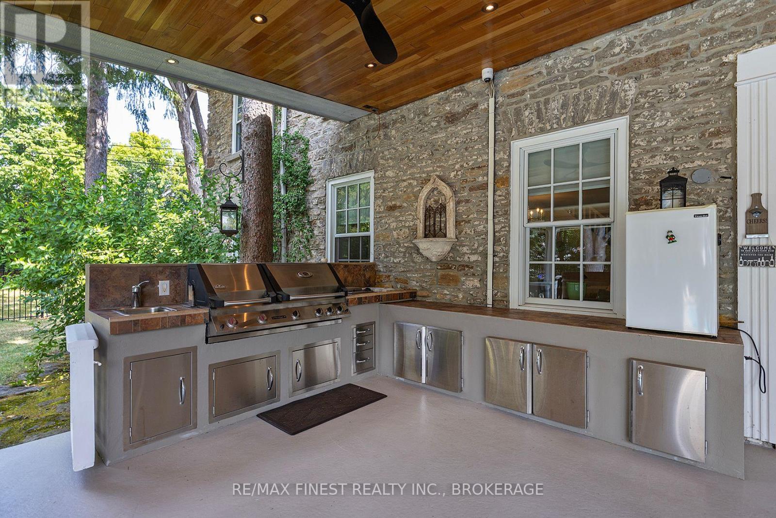 55 Cochrane Drive, Brockville, Ontario  K6V 2Y9 - Photo 44 - X12602184