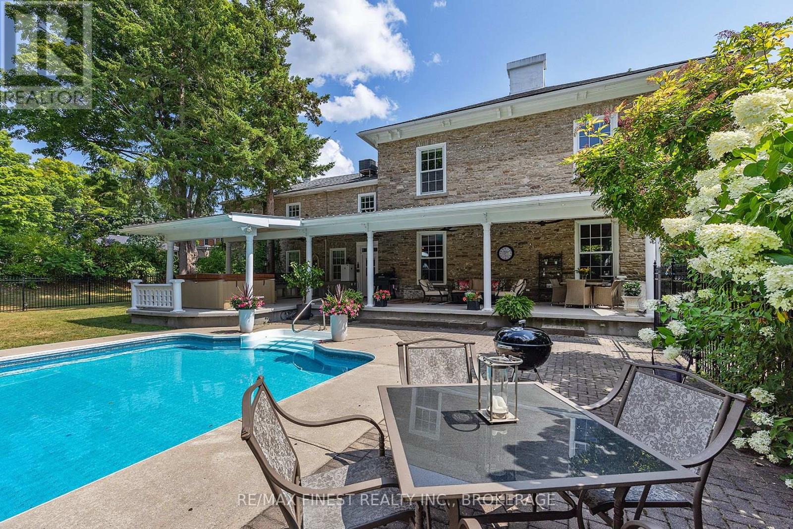 55 Cochrane Drive, Brockville, Ontario  K6V 2Y9 - Photo 46 - X12602184