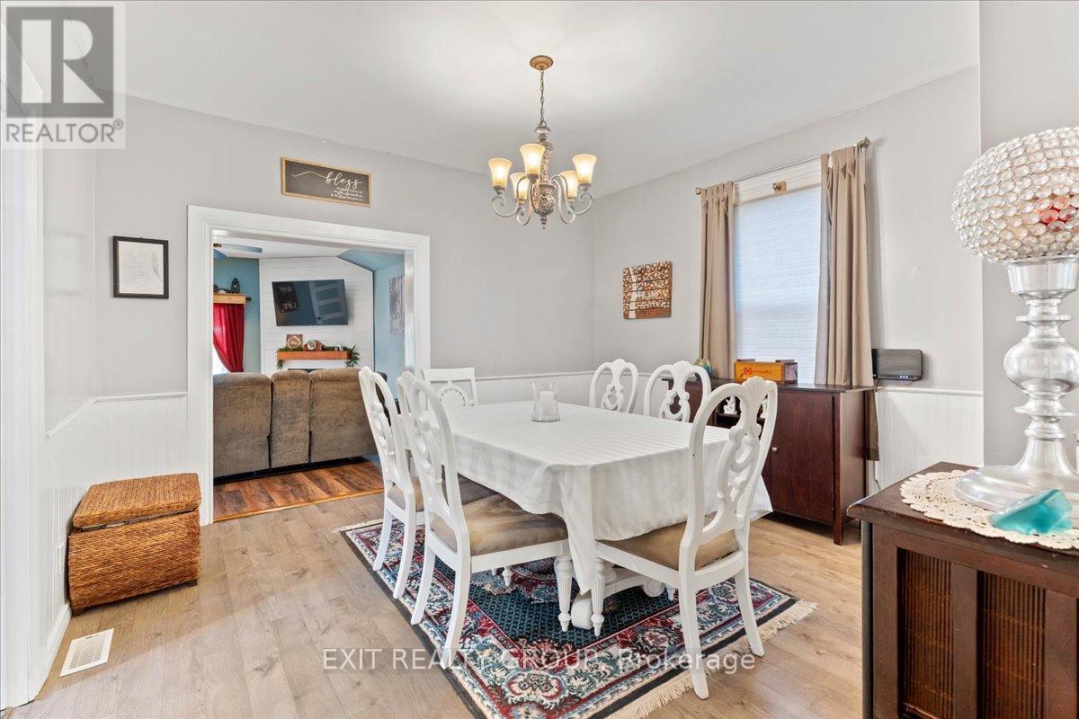 391 Thomas Street, Deseronto, Ontario  K0K 1X0 - Photo 11 - X12602090