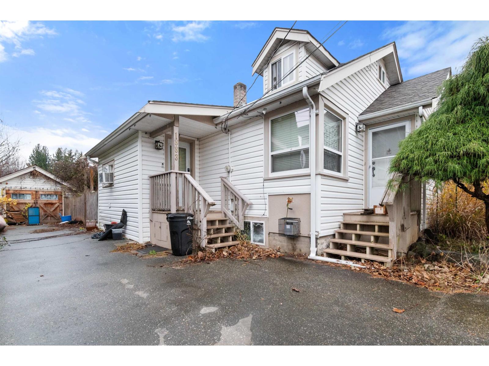 1883 Agassiz Avenue, Agassiz, Agassiz, British Columbia  V0M 1A3 - Photo 2 - R3072214