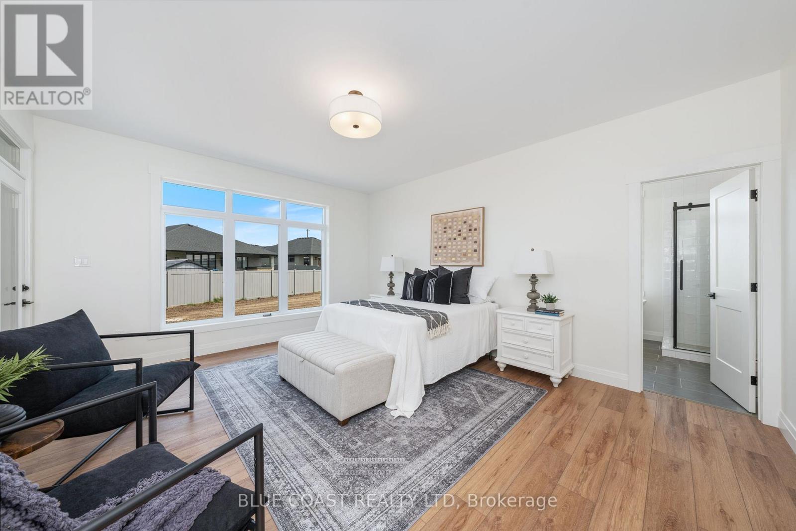 6755 Griffin Drive, Plympton-Wyoming, Ontario  N0N 1E0 - Photo 26 - X12602120