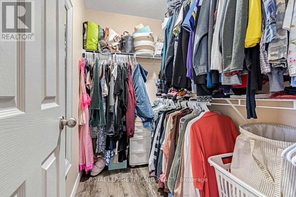 14 Penhale Avenue N, St. Thomas, Ontario  N5R 5M9 - Photo 21 - X12602182