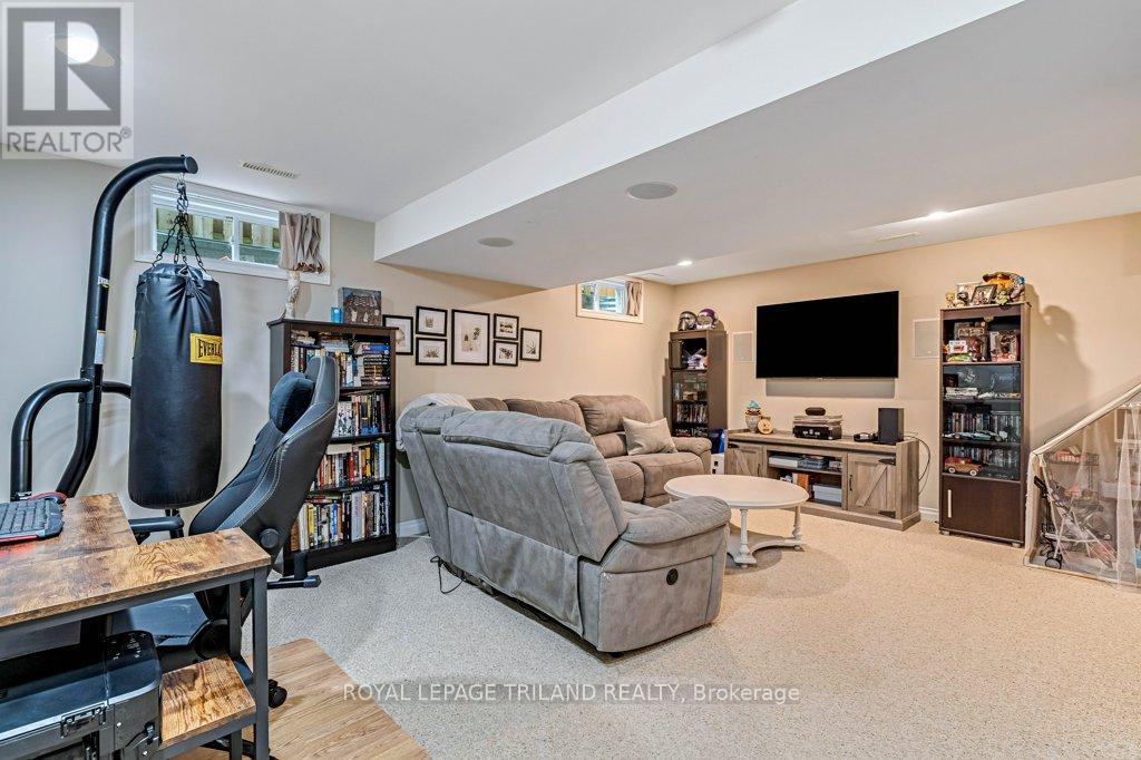 14 Penhale Avenue N, St. Thomas, Ontario  N5R 5M9 - Photo 28 - X12602182