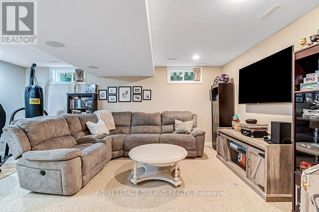 14 Penhale Avenue N, St. Thomas, Ontario  N5R 5M9 - Photo 30 - X12602182