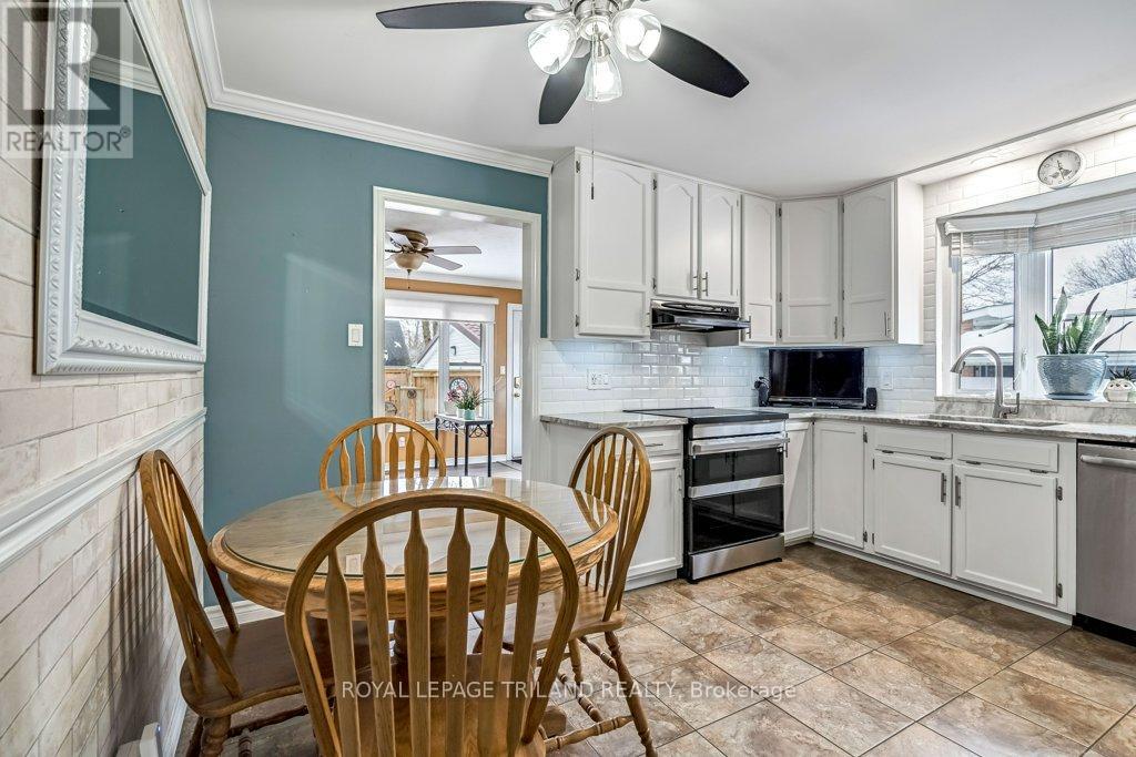 20 Dieppe Drive, St. Thomas, Ontario  N5R 4G7 - Photo 10 - X12602270