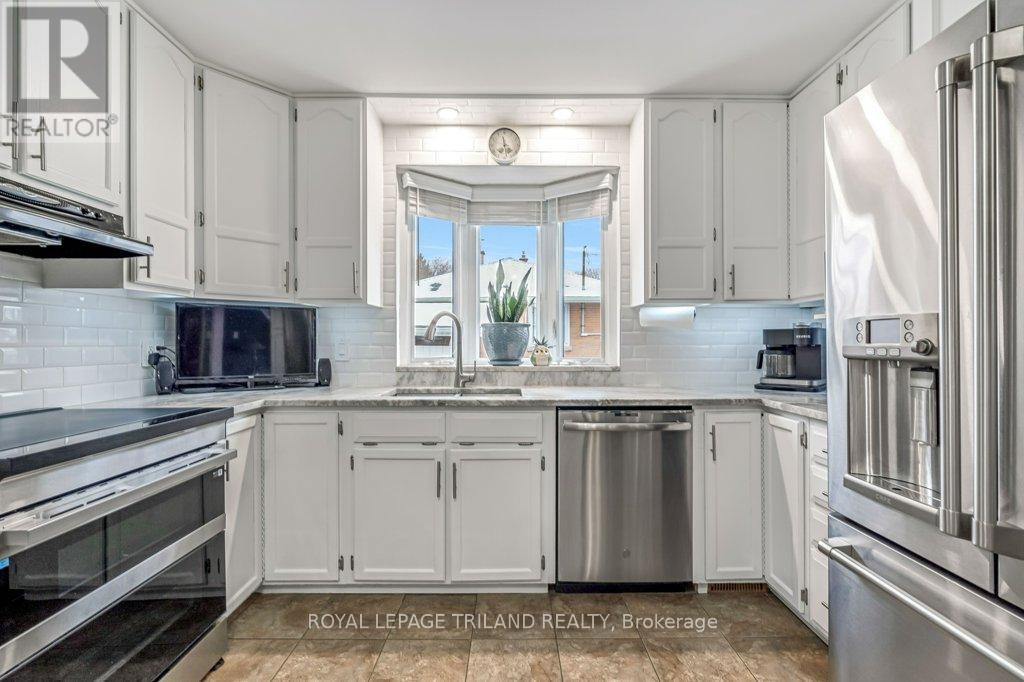 20 Dieppe Drive, St. Thomas, Ontario  N5R 4G7 - Photo 13 - X12602270