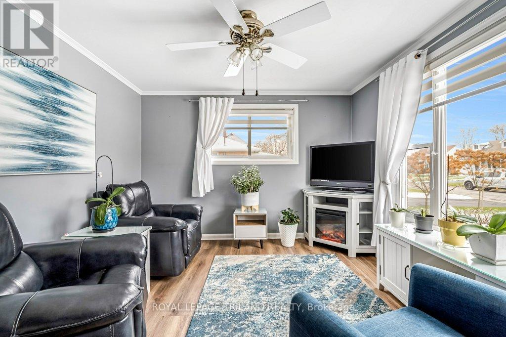 20 Dieppe Drive, St. Thomas, Ontario  N5R 4G7 - Photo 6 - X12602270