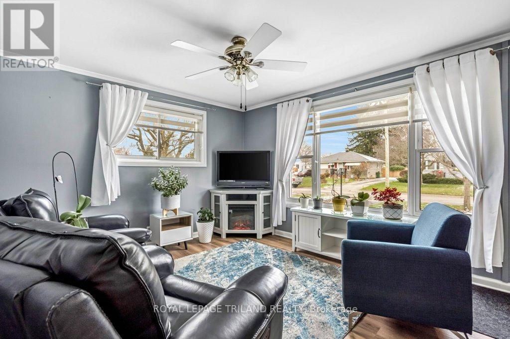 20 Dieppe Drive, St. Thomas, Ontario  N5R 4G7 - Photo 7 - X12602270