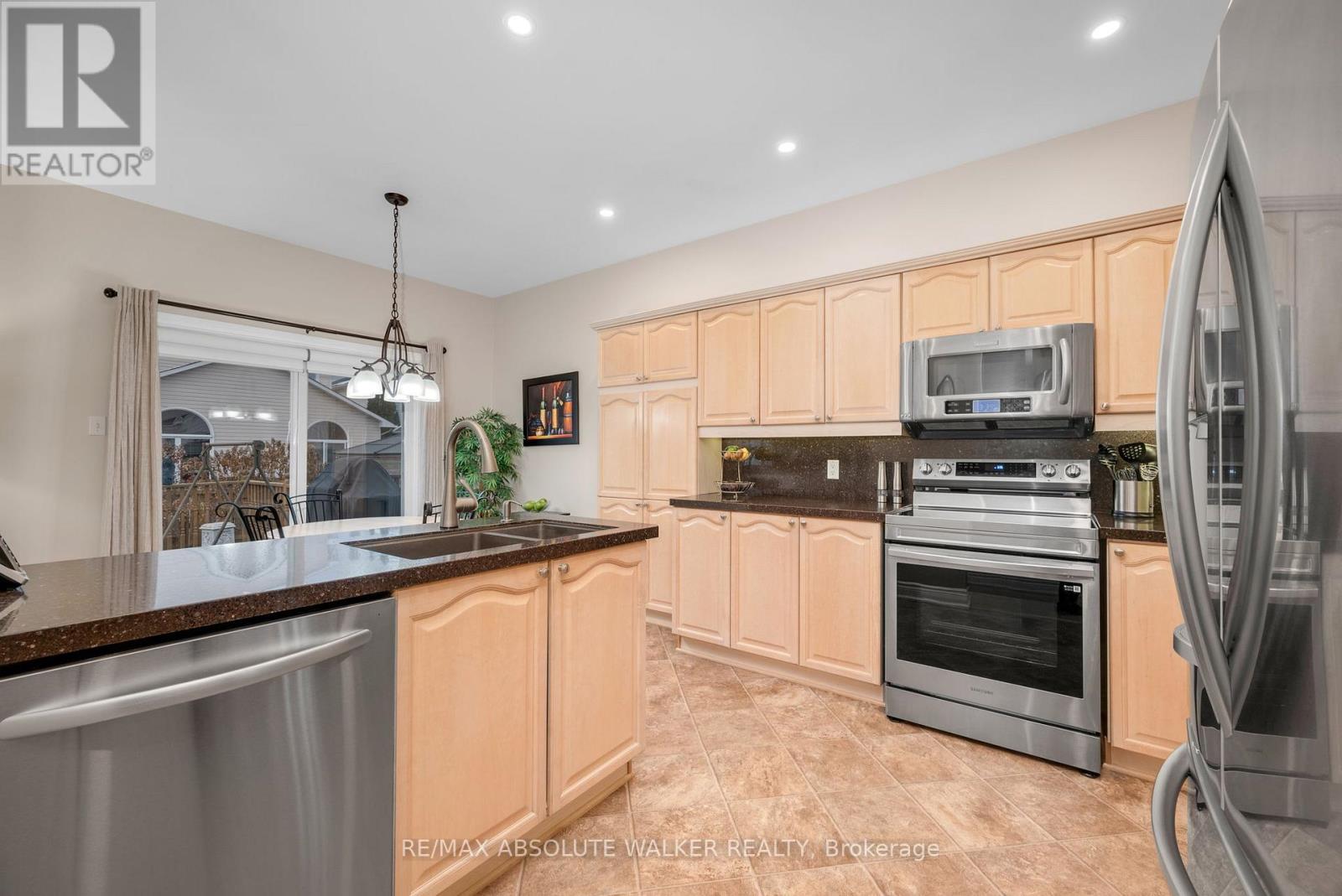 1662 Frenette Street, Ottawa, Ontario  K4A 4L4 - Photo 18 - X12602210