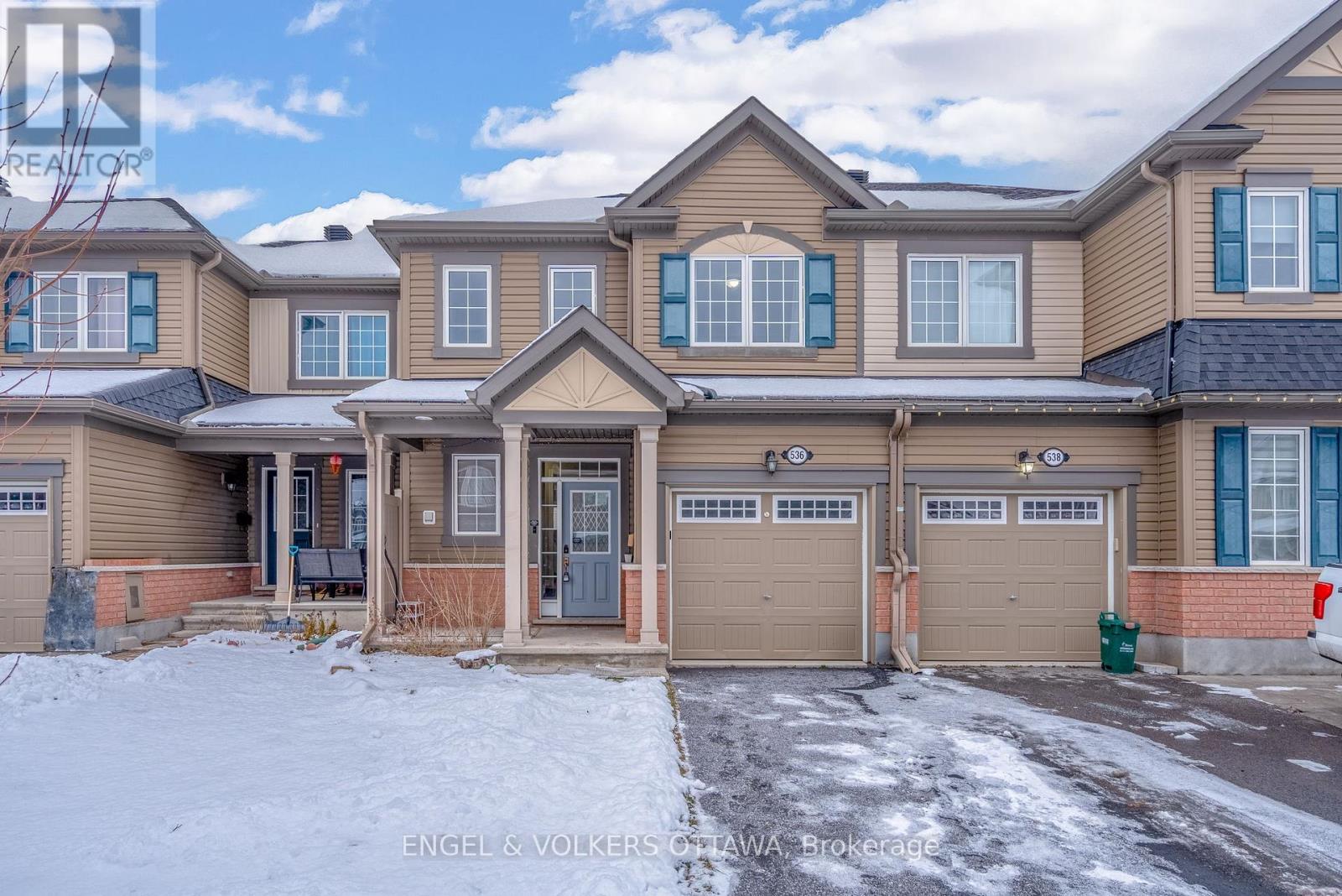 536 BROADLEAF STREET, Ottawa, Ontario