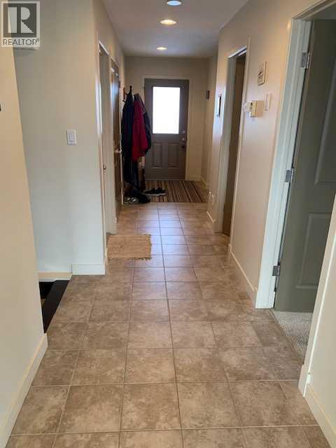 749 Blackfoot Terrace W, Lethbridge, Alberta  T1K 7Y6 - Photo 8 - A2272544