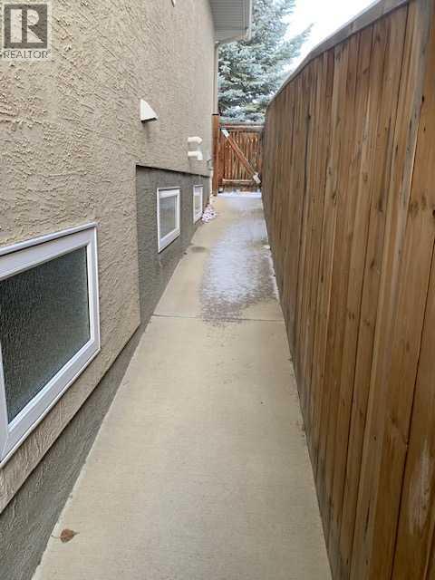 749 Blackfoot Terrace W, Lethbridge, Alberta  T1K 7Y6 - Photo 31 - A2272544