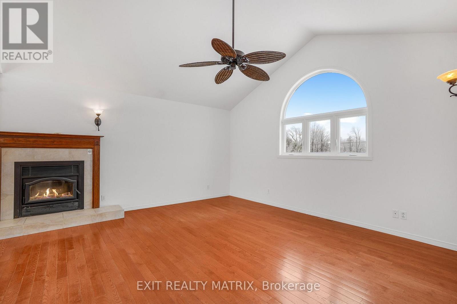 1650 Gourley Road, East Hawkesbury, Ontario  K6A 2R2 - Photo 27 - X12602164