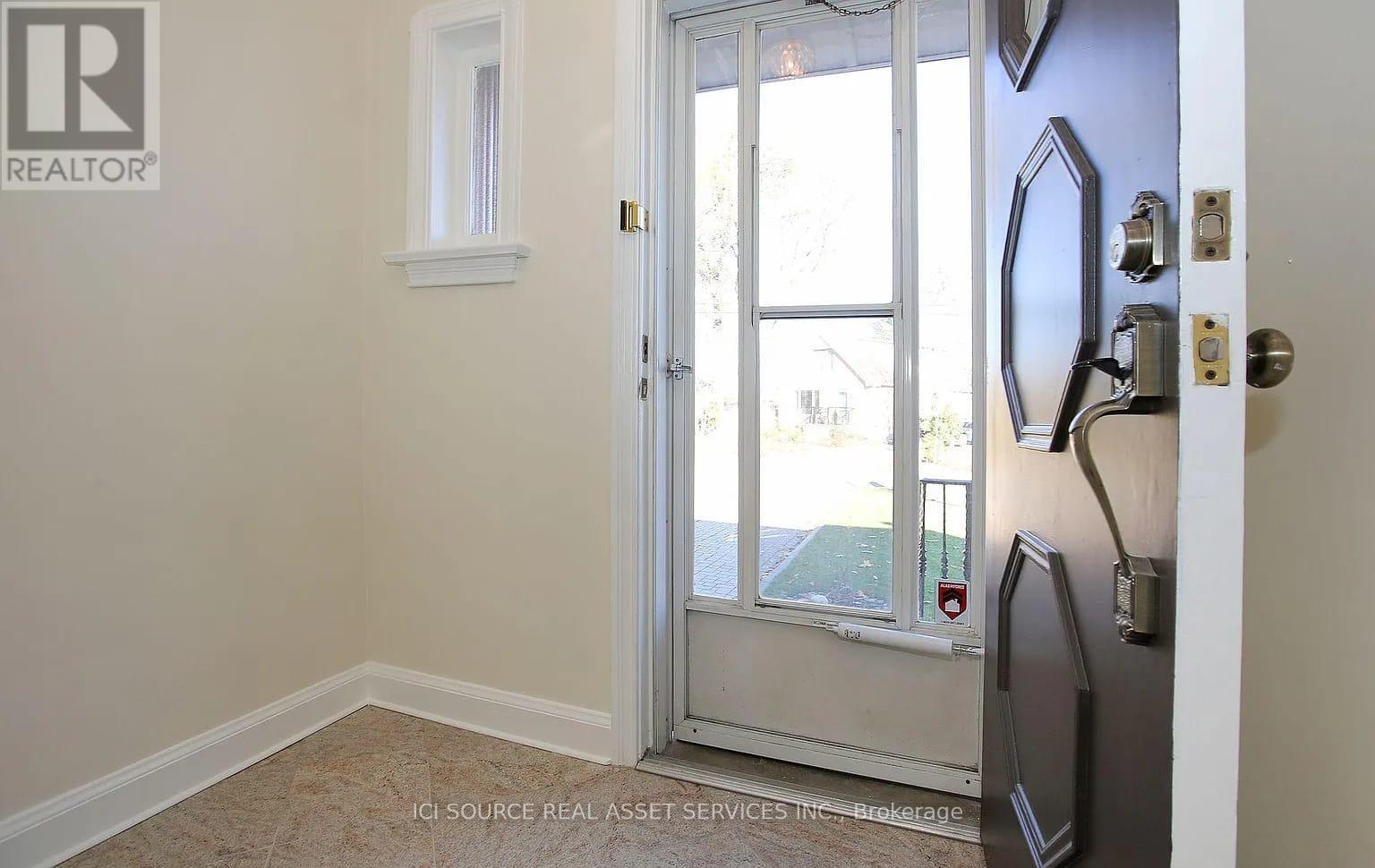 34 Gwendolen Crescent, Toronto, Ontario  M2N 2L7 - Photo 9 - C12602138