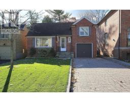 34 GWENDOLEN CRESCENT, Toronto, Ontario