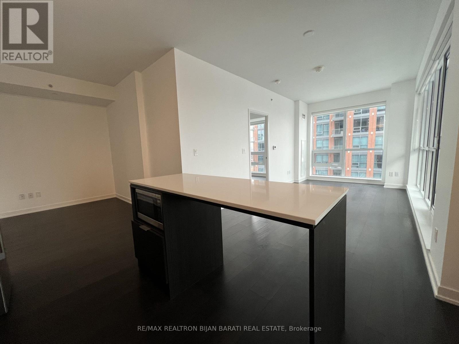 1021 - 31 Tippett Road, Toronto, Ontario  M3H 0C8 - Photo 10 - C12602192