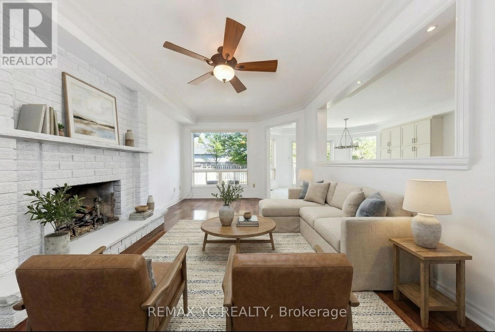 896 Darwin Drive, Pickering, Ontario  L1X 2P8 - Photo 4 - E12602104