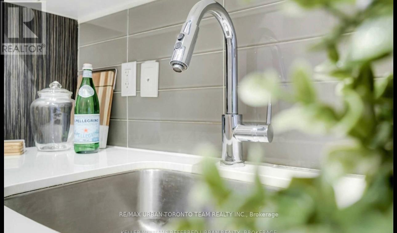 46 - 140 Broadview Avenue, Toronto, Ontario  M4M 2G2 - Photo 9 - E12602142