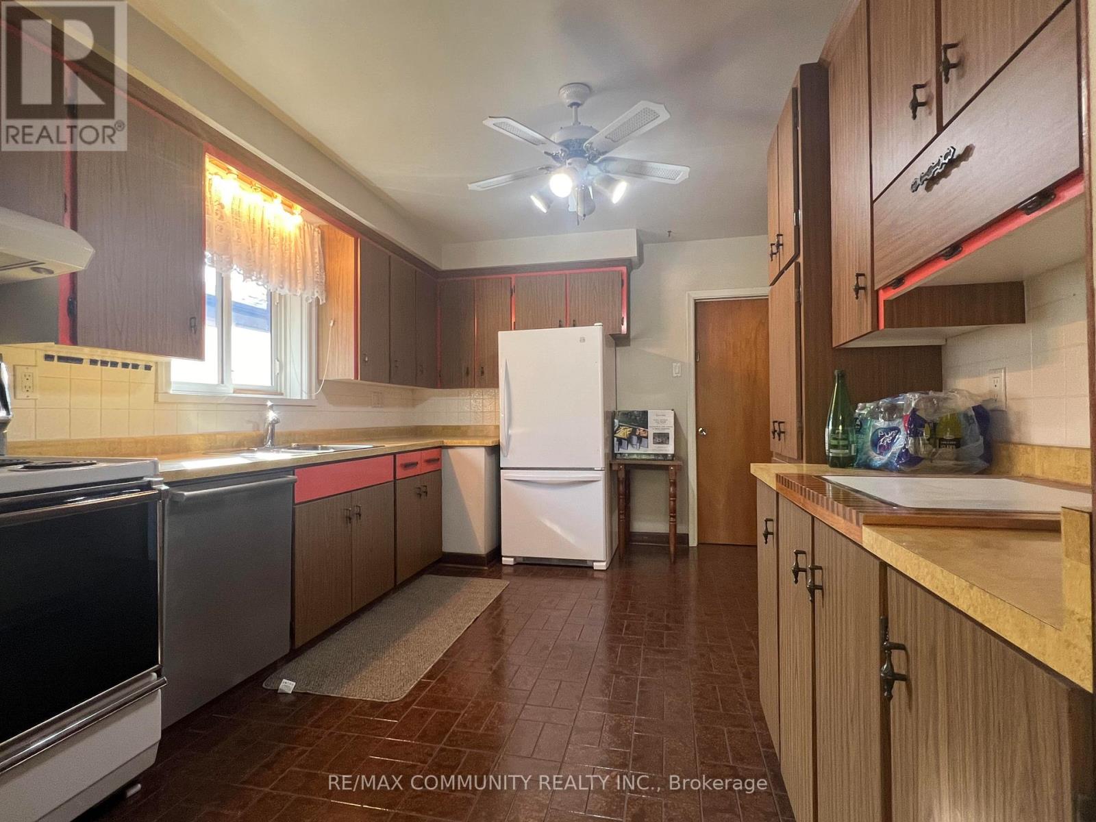 137 Birkdale Road, Toronto, Ontario  M1P 3R7 - Photo 21 - E12602150