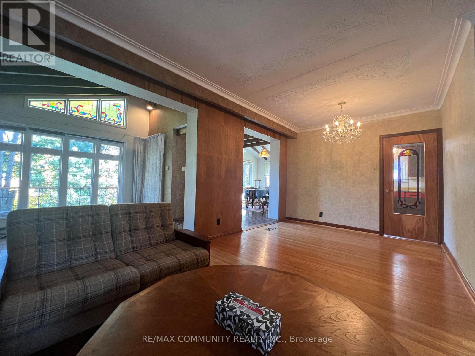 137 Birkdale Road, Toronto, Ontario  M1P 3R7 - Photo 4 - E12602150