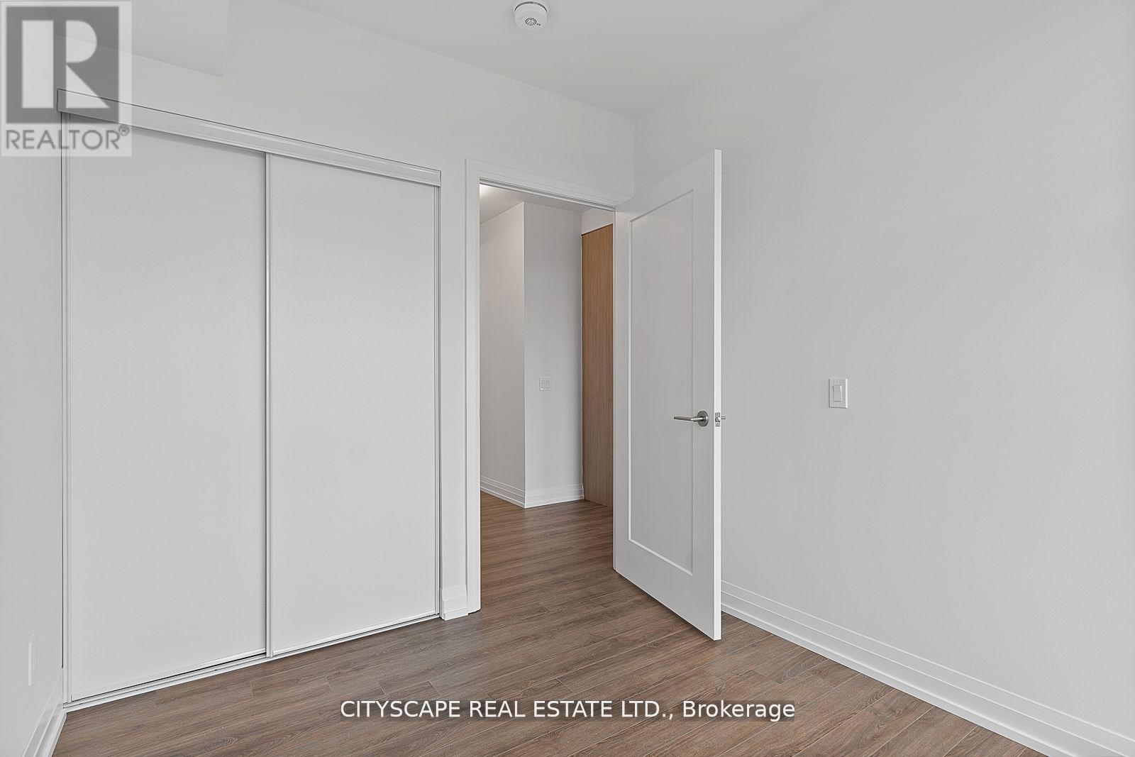 2407 - 286 Main Street, Toronto (East End-Danforth), Ontario  M4C 4X4 - Photo 31 - E12602162