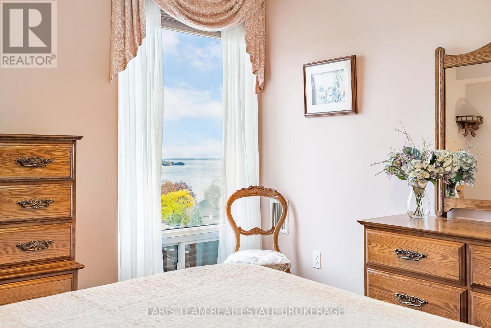 707 - 181 Collier Street, Barrie, Ontario  L4M 5L6 - Photo 15 - S12498770