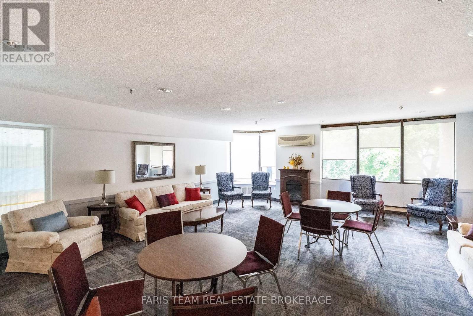 707 - 181 Collier Street, Barrie, Ontario  L4M 5L6 - Photo 31 - S12498770