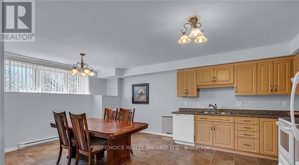 1547 Vercheres Street, Ottawa, Ontario  K1C 7C7 - Photo 14 - X12404404