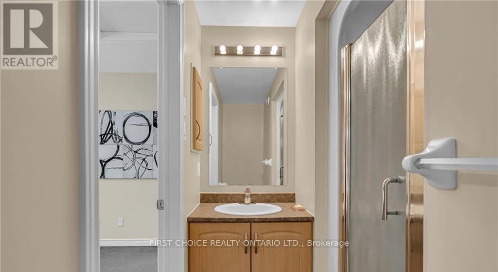 1547 Vercheres Street, Ottawa, Ontario  K1C 7C7 - Photo 23 - X12404404