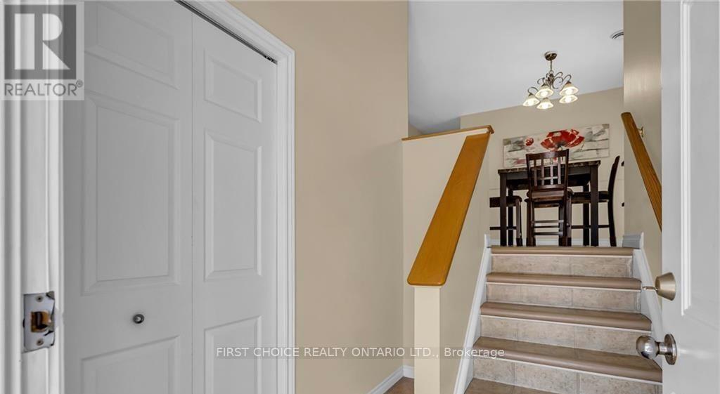 1547 Vercheres Street, Ottawa, Ontario  K1C 7C7 - Photo 30 - X12404404