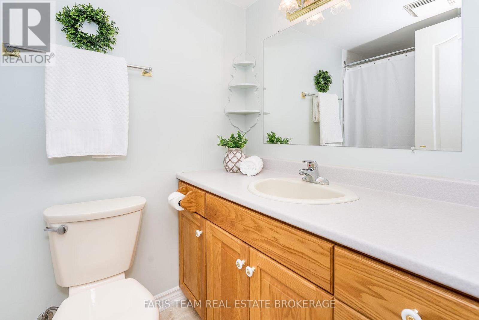 707 - 181 Collier Street, Barrie, Ontario  L4M 5L6 - Photo 9 - S12498770