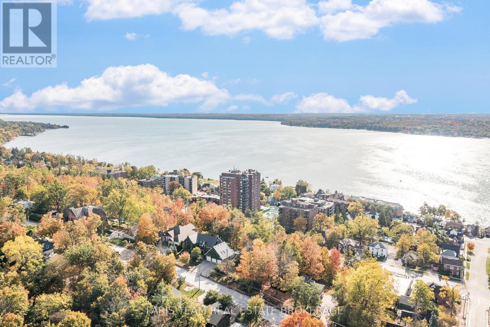 707 - 181 Collier Street, Barrie, Ontario  L4M 5L6 - Photo 4 - S12498770