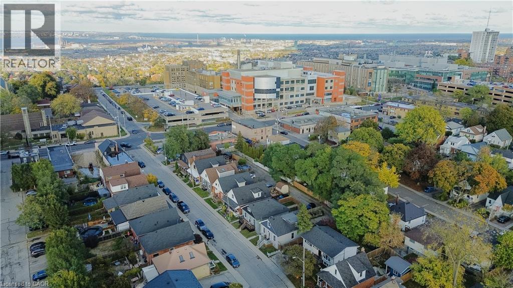 11 East 25th Street, Hamilton, Ontario  L8V 2Z9 - Photo 25 - 40792439