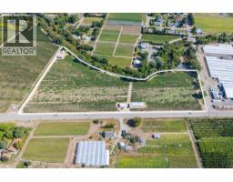 7337 Highway 97 Oliver, Oliver, Ca