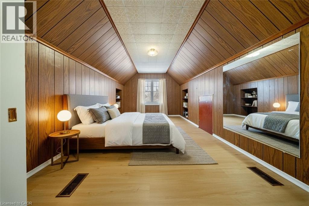 186 Huxley Avenue S, Hamilton, Ontario  L8K 2R3 - Photo 13 - 40791920