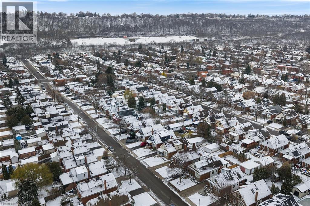 186 Huxley Avenue S, Hamilton, Ontario  L8K 2R3 - Photo 16 - 40791920