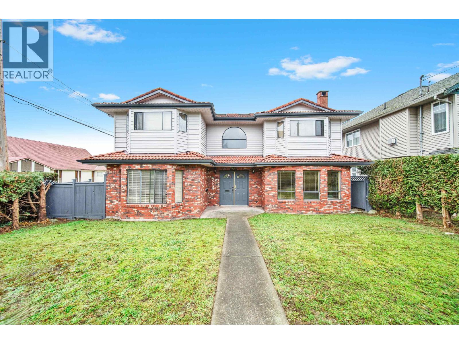 7893 Cumberland Street, Burnaby, British Columbia V3N 3Y6 - Photo 1 - R3072209