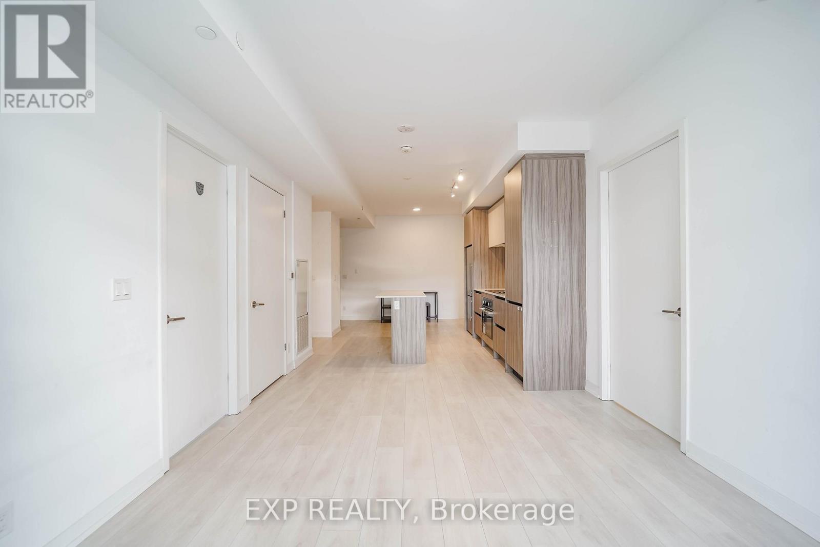 D328 - 8 Beverley Glen Boulevard, Vaughan, Ontario  L4J 0L5 - Photo 14 - N12602088