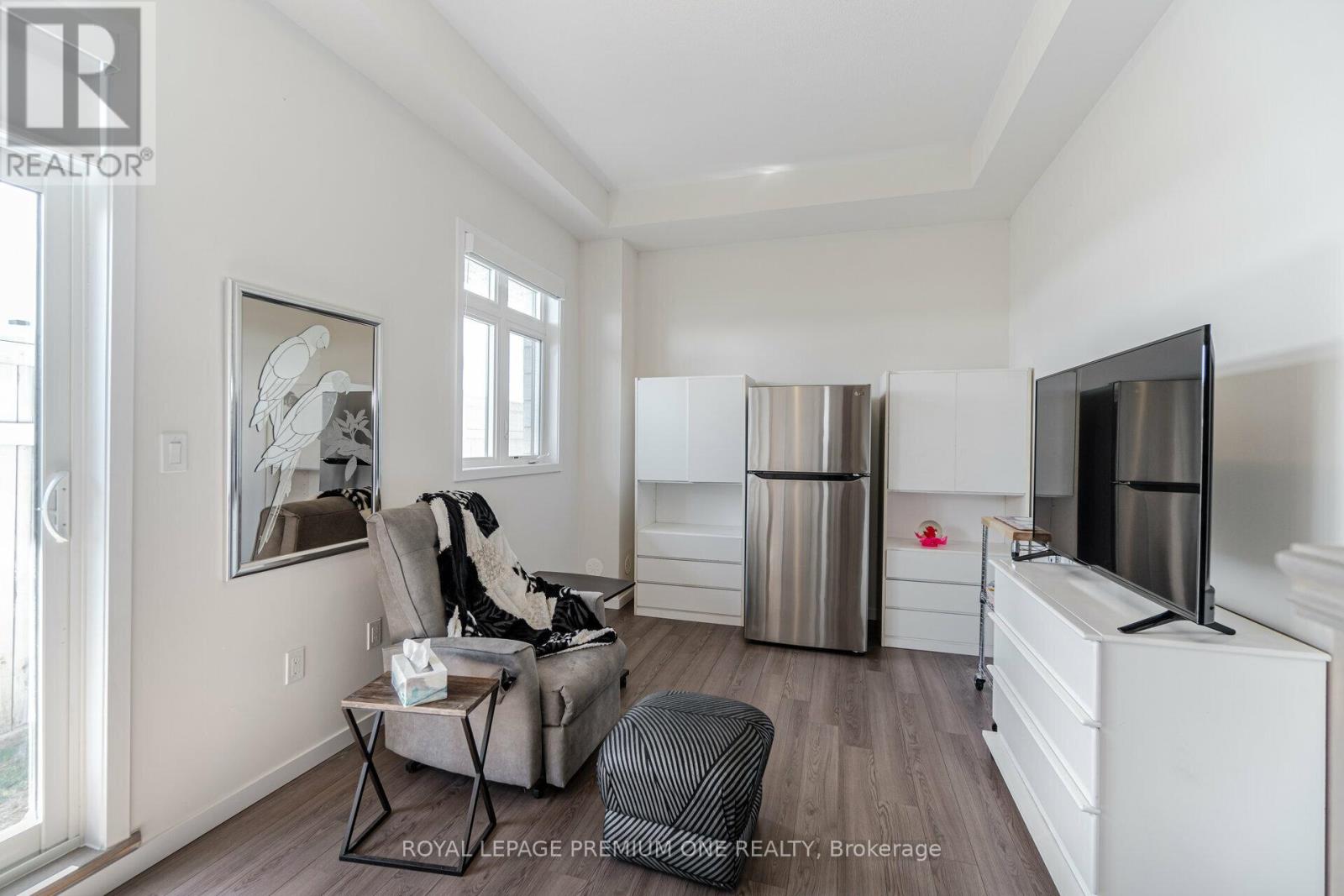 2 Seacoasts Circle, Vaughan, Ontario  L6A 5B6 - Photo 14 - N12602198